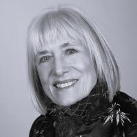 Karen Guzak photo